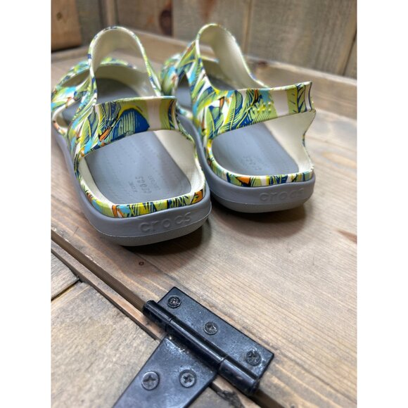 CROCS Iconic Comfort Swiftwater Wave Graphic Green Tropical Flats W9 US9 204770 - Picture 6 of 8